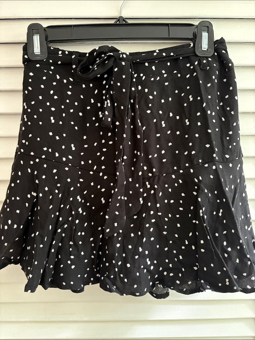 NWT, Black and White Polka Dot Tie-Waist Skirt, Small